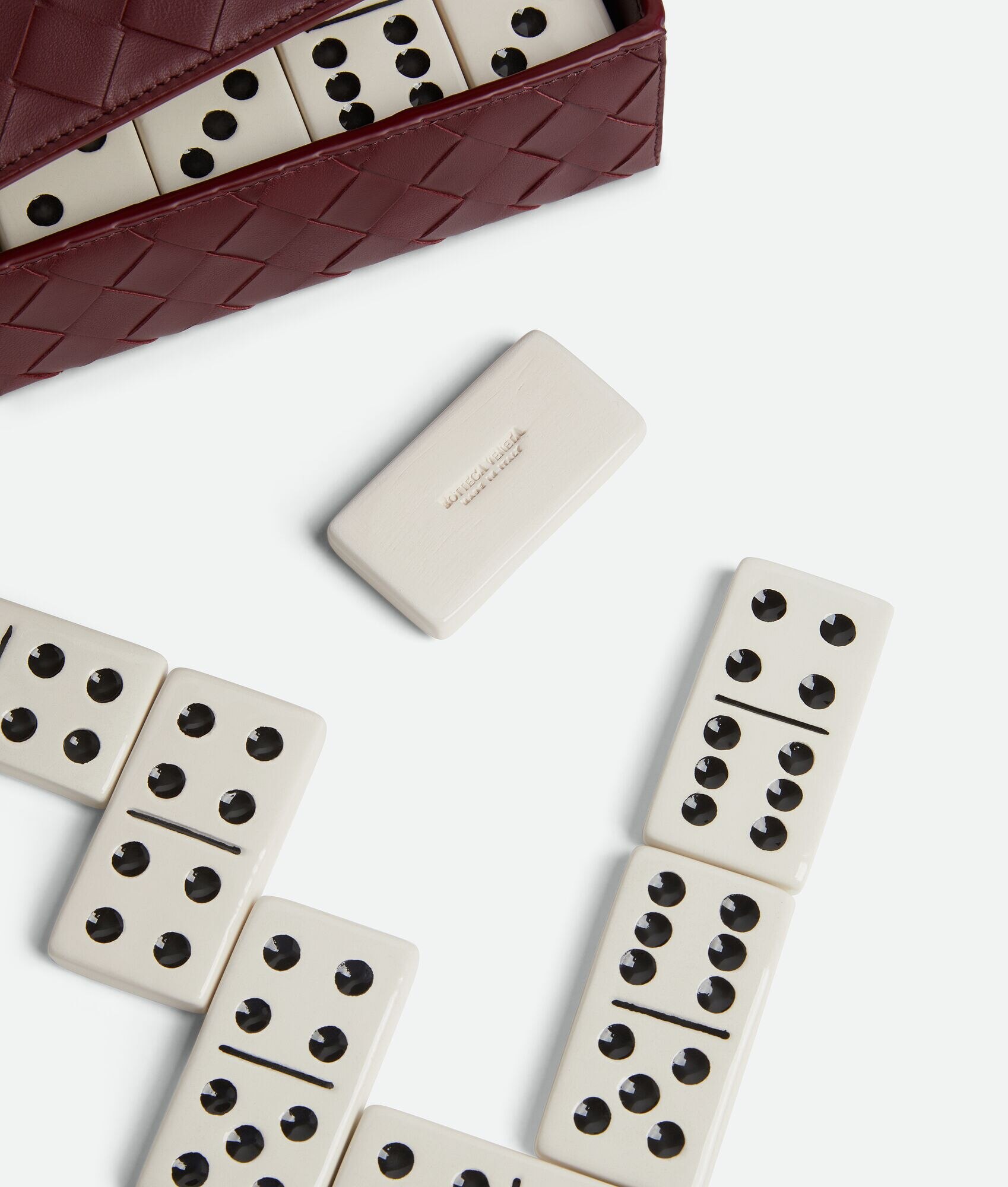 Domino Set