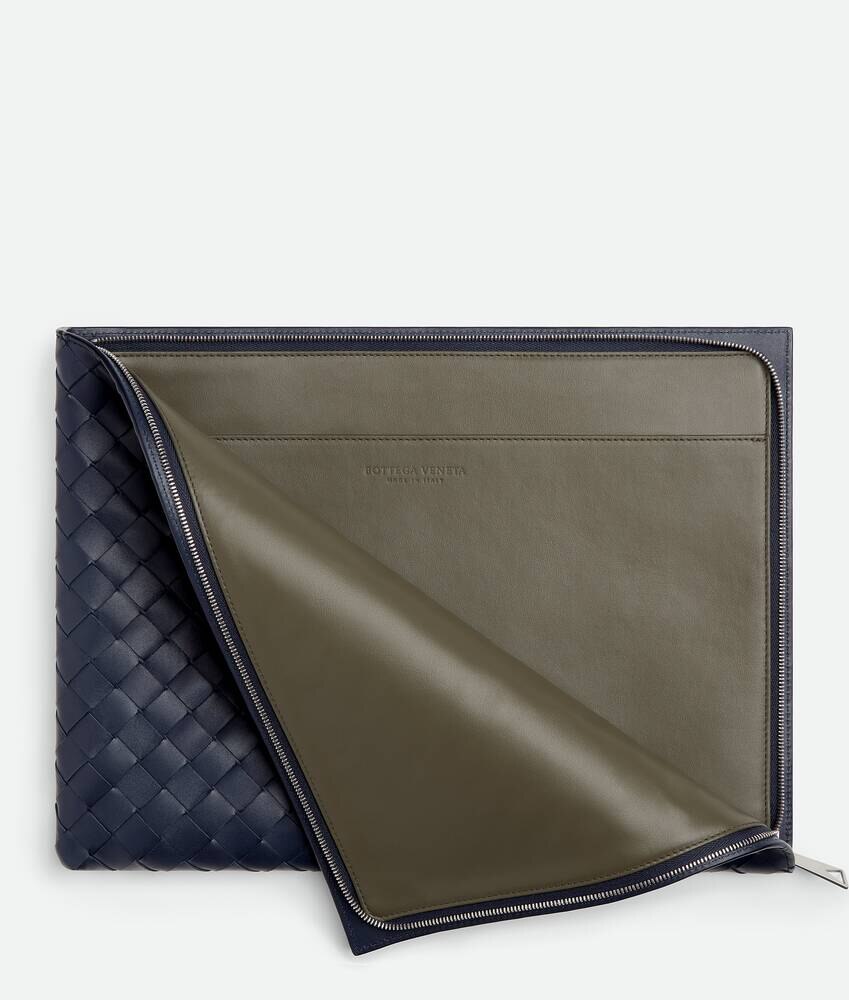 Intrecciato Flat Pouch