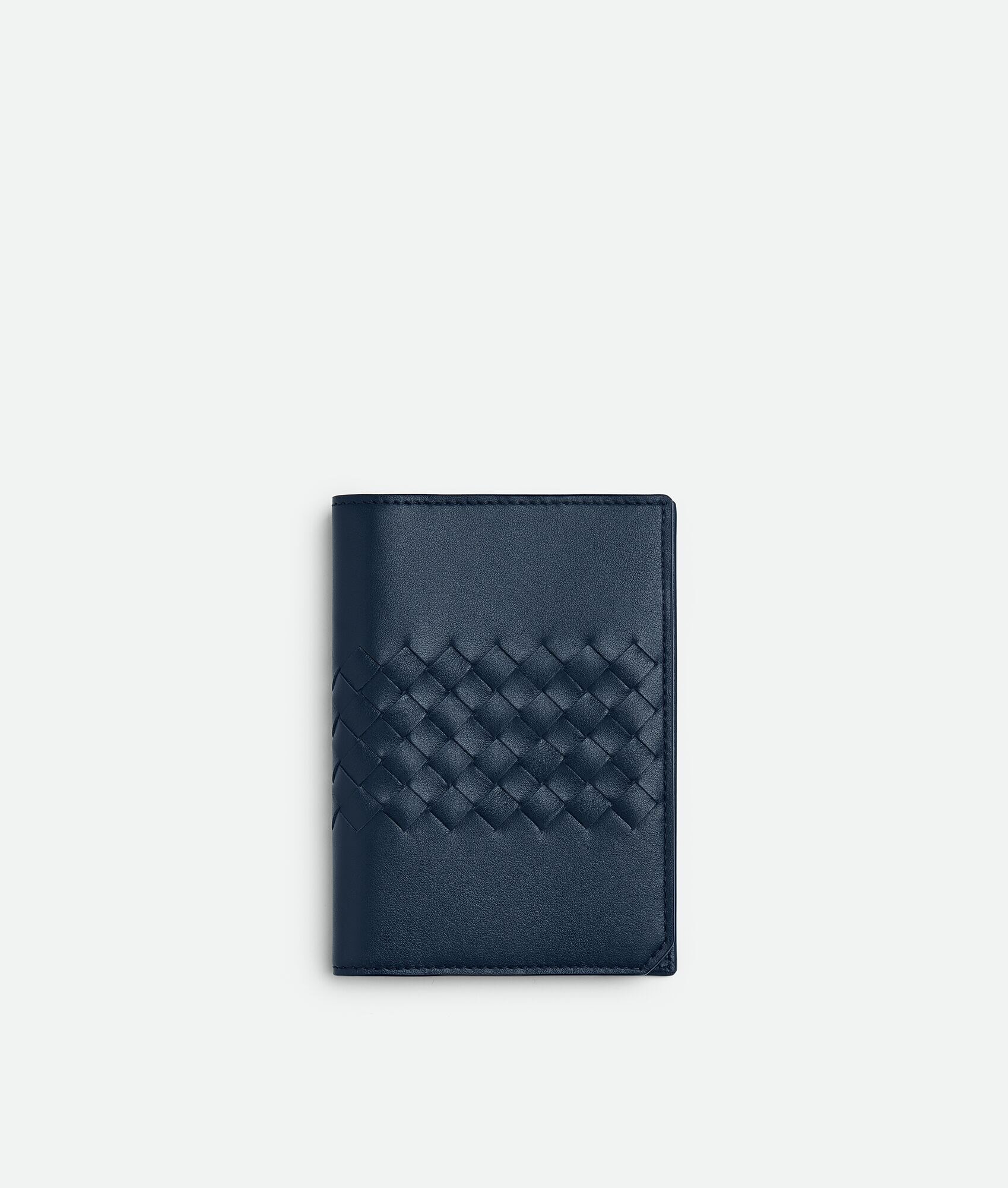 Intrecciato Piccolo Passport Case