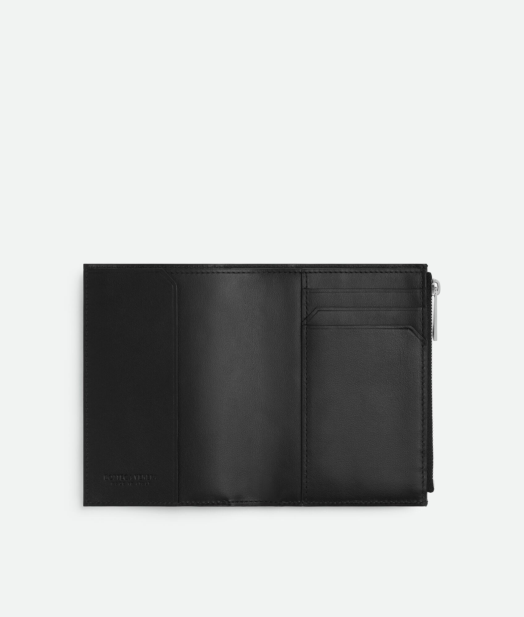 Intrecciato Piccolo Passport Case With Zip
