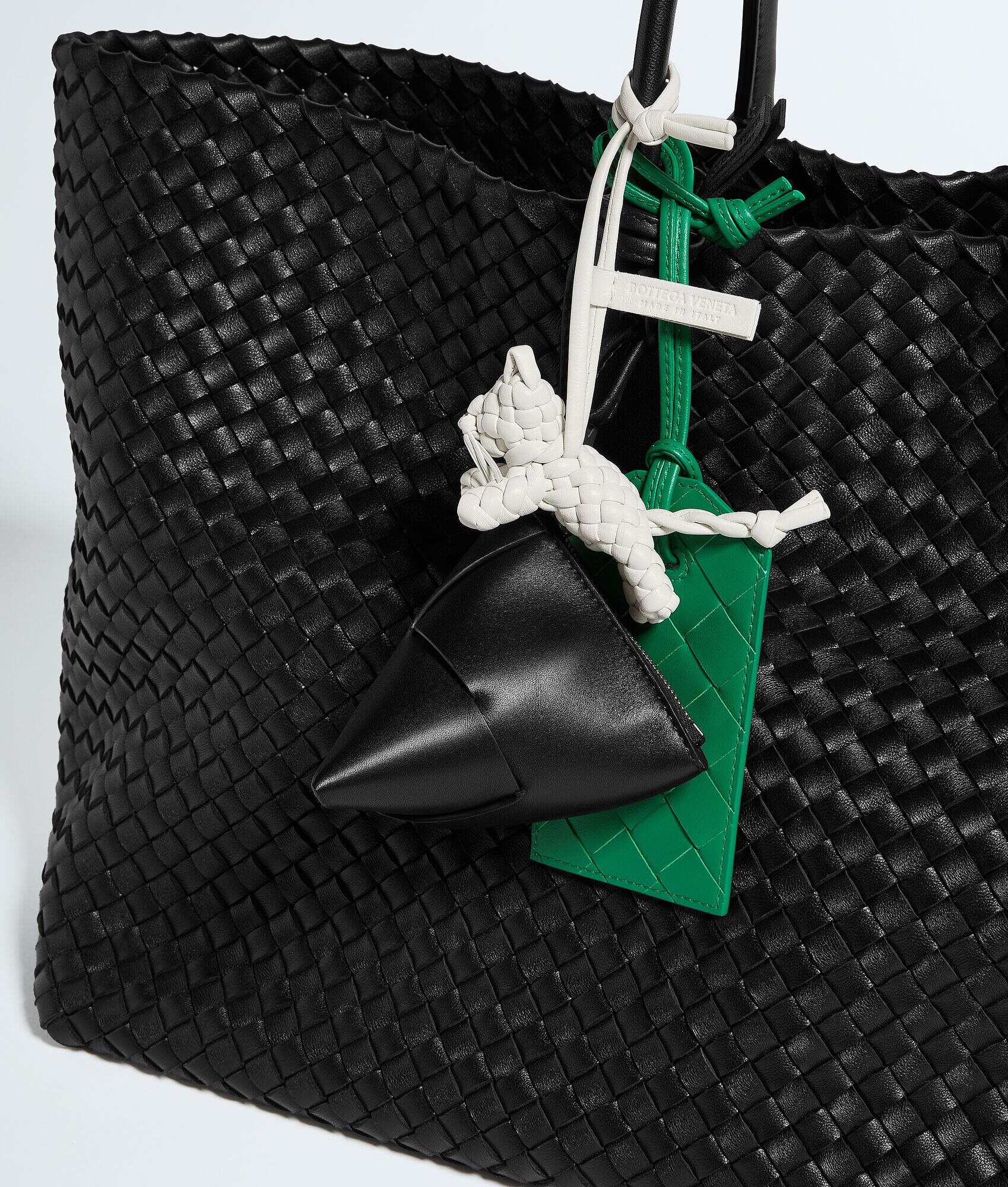 Angolo Coin Purse Charm