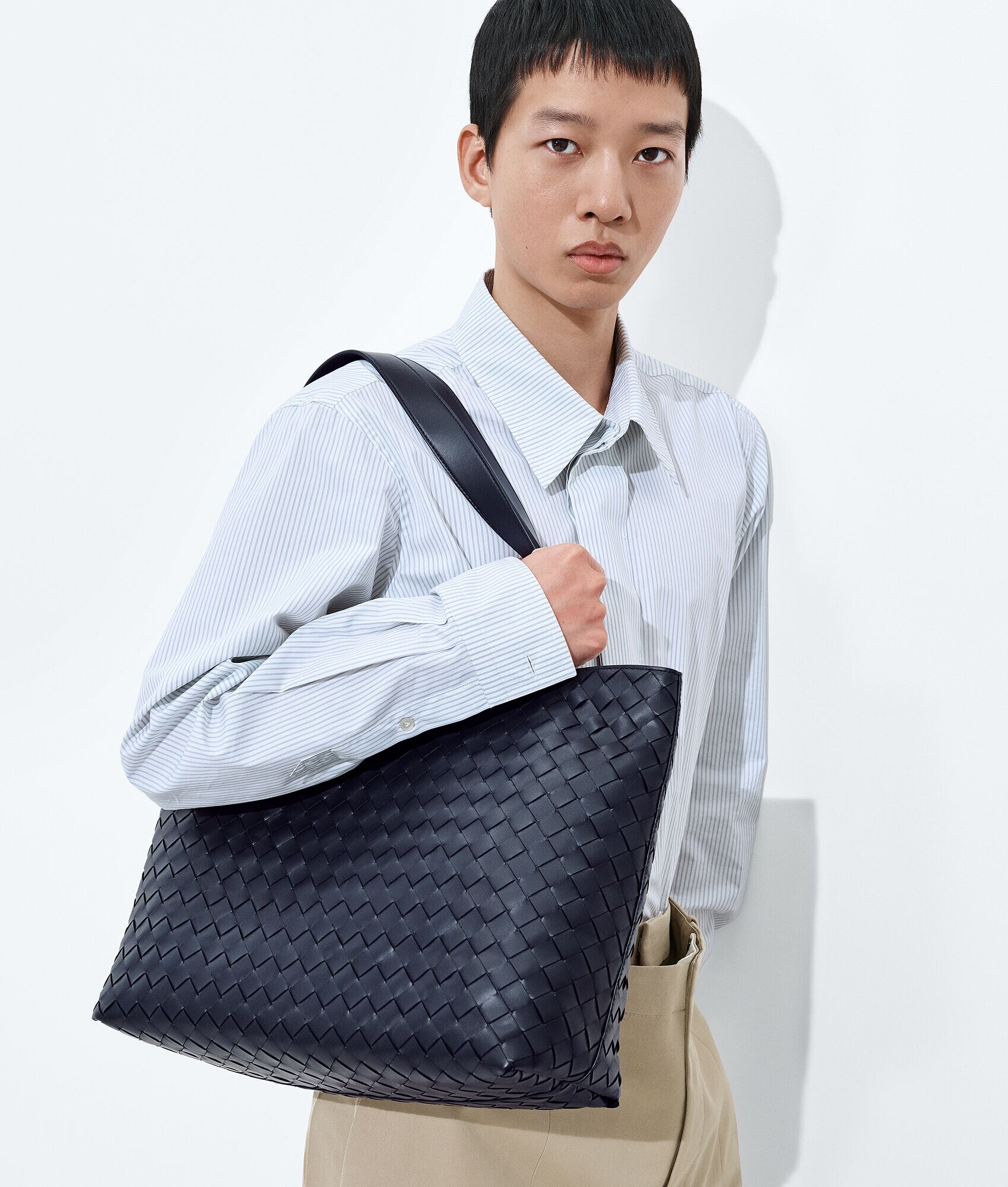 Small Intrecciato Zipped Tote